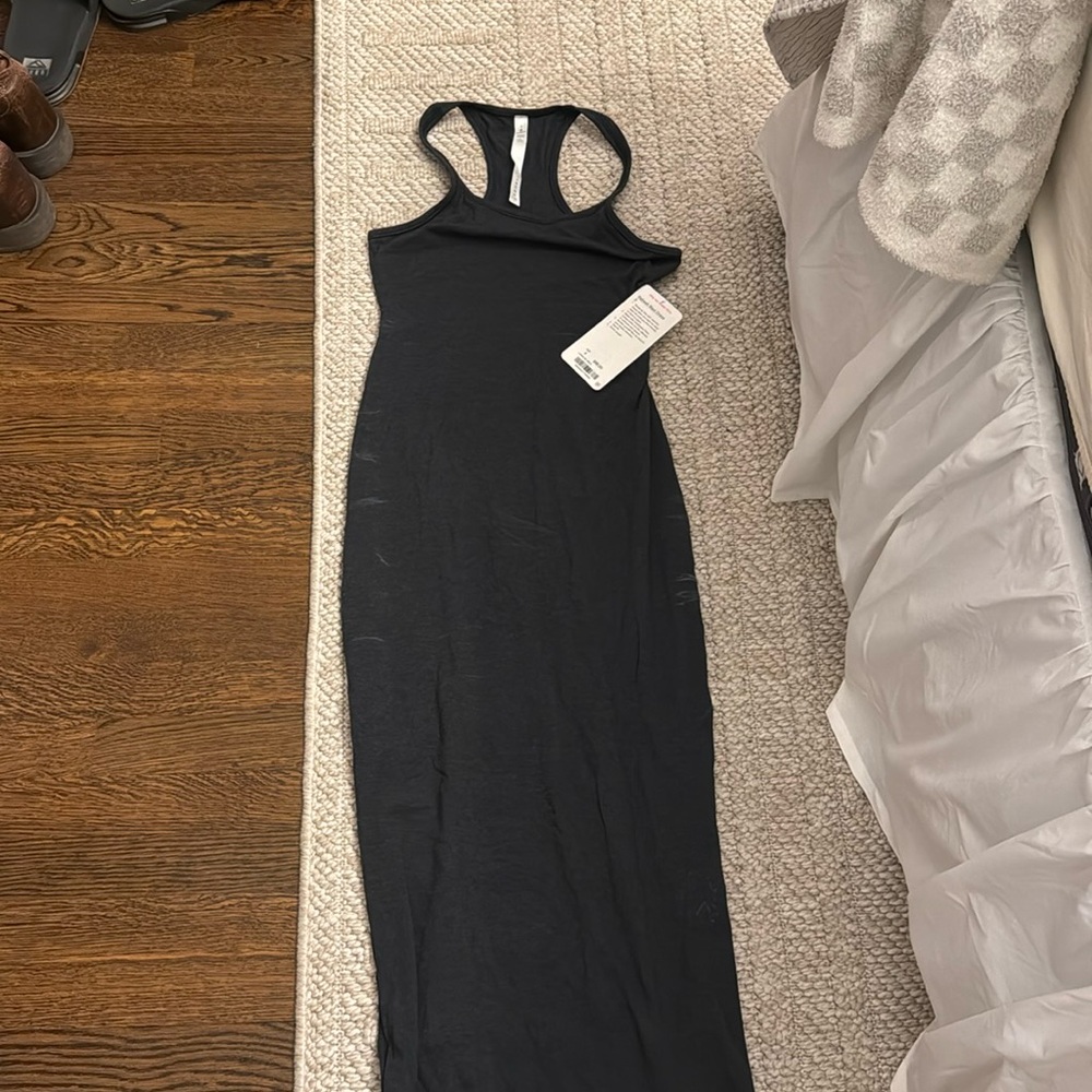 Lululemon refresh maxi dress nwt 4 black